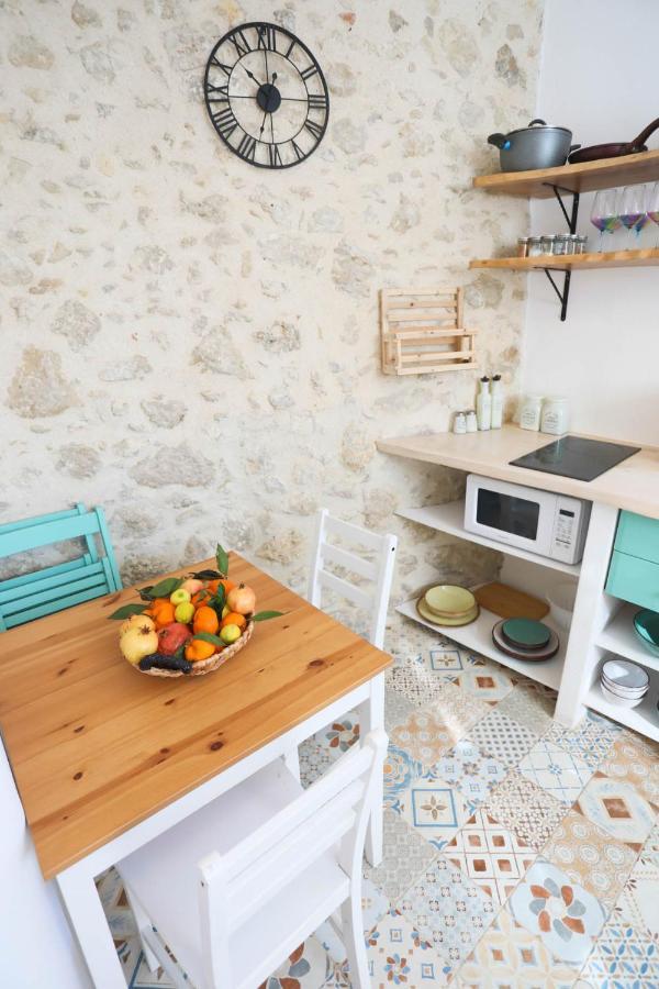 Ravi Boutique Home - 1 Minute Walk From Beach Kalyves Exterior foto