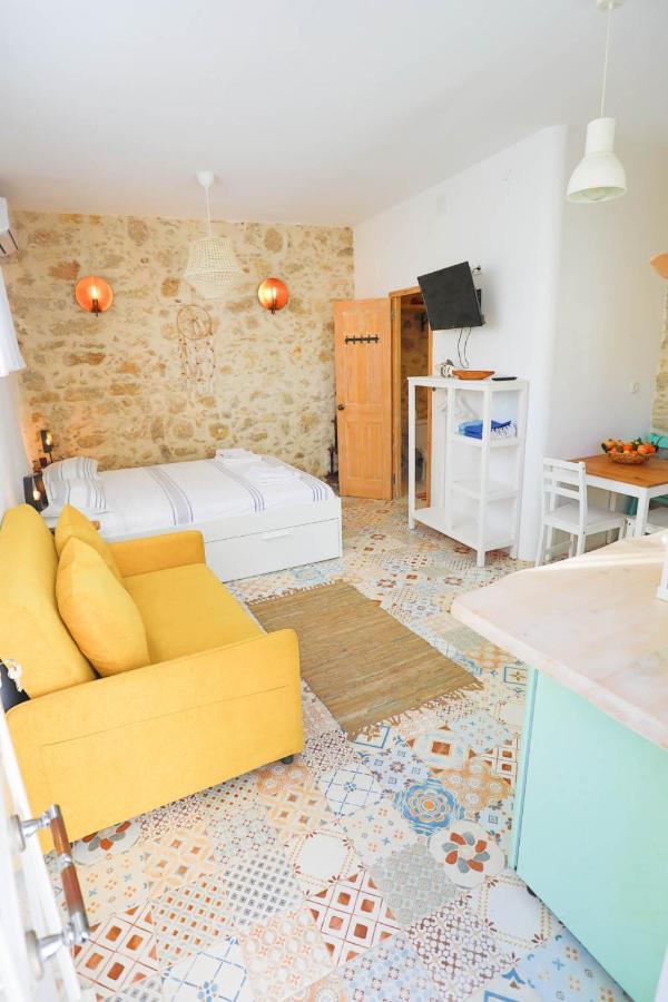 Ravi Boutique Home - 1 Minute Walk From Beach Kalyves Exterior foto